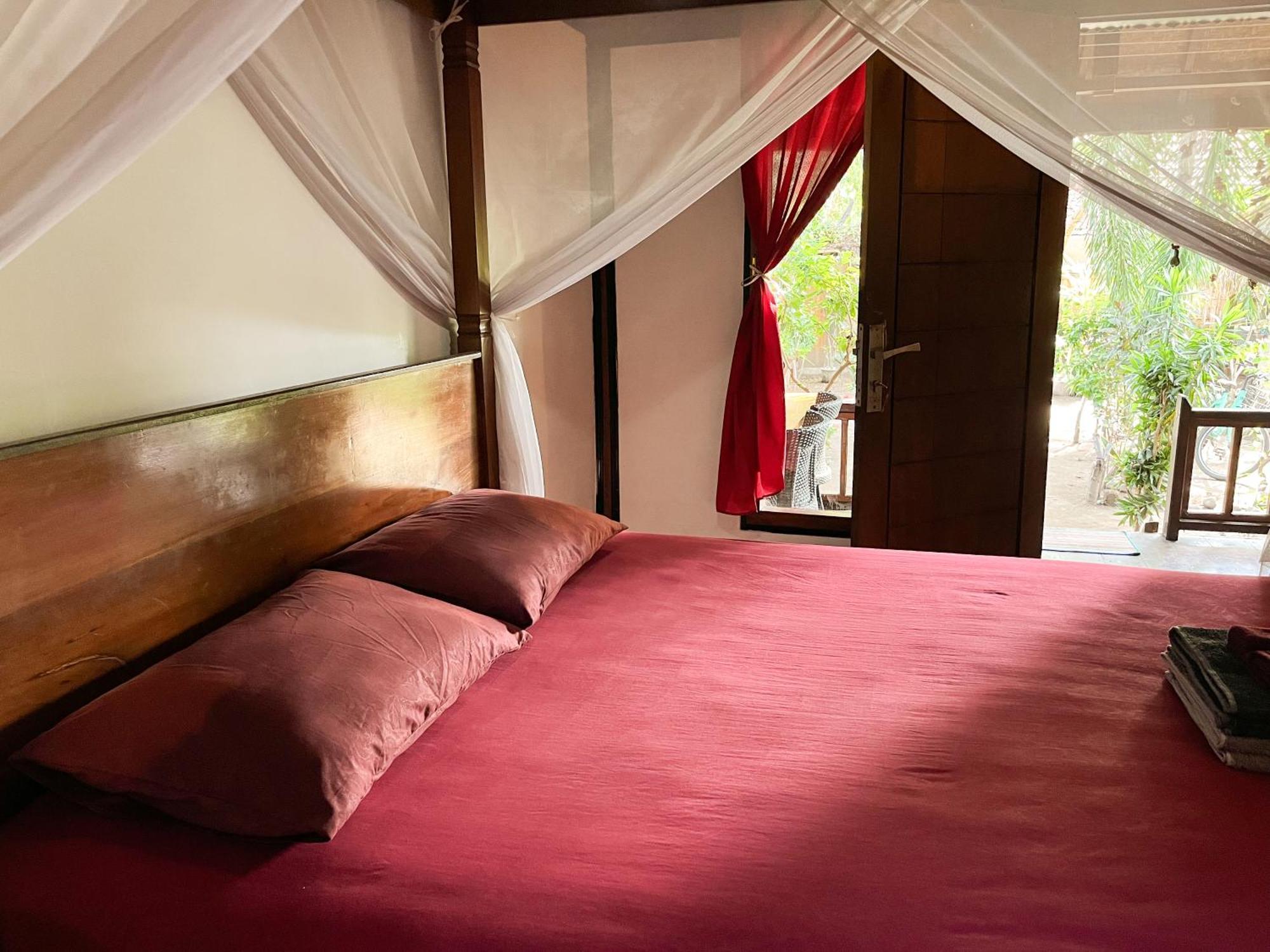 Little Bear Bungalows Gili Islands Exterior photo