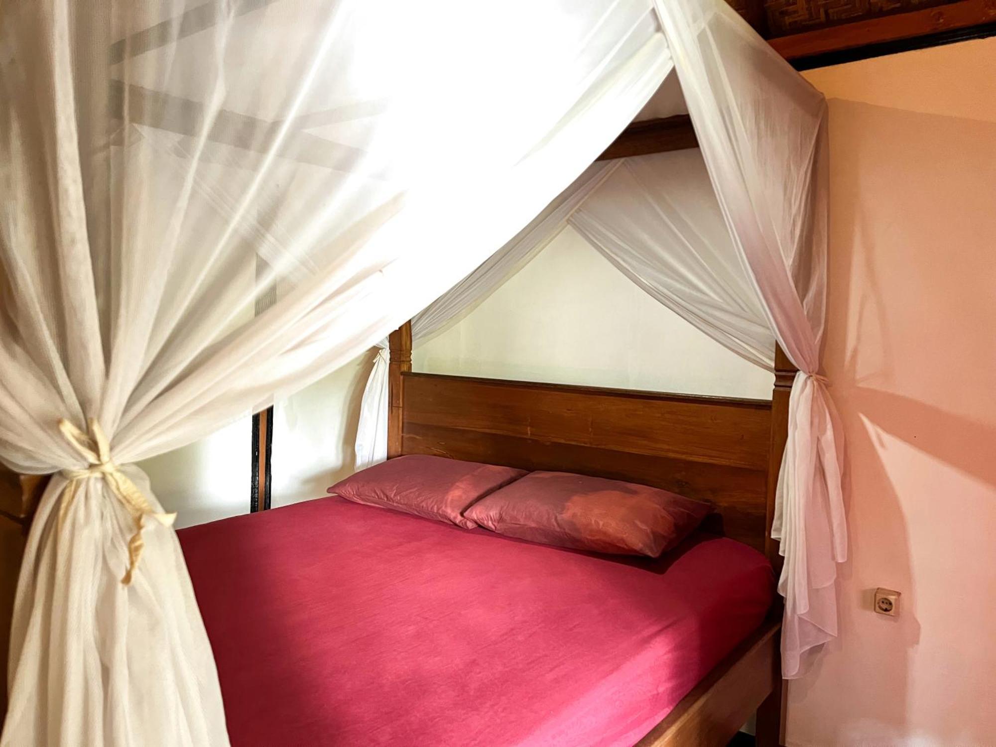 Little Bear Bungalows Gili Islands Exterior photo