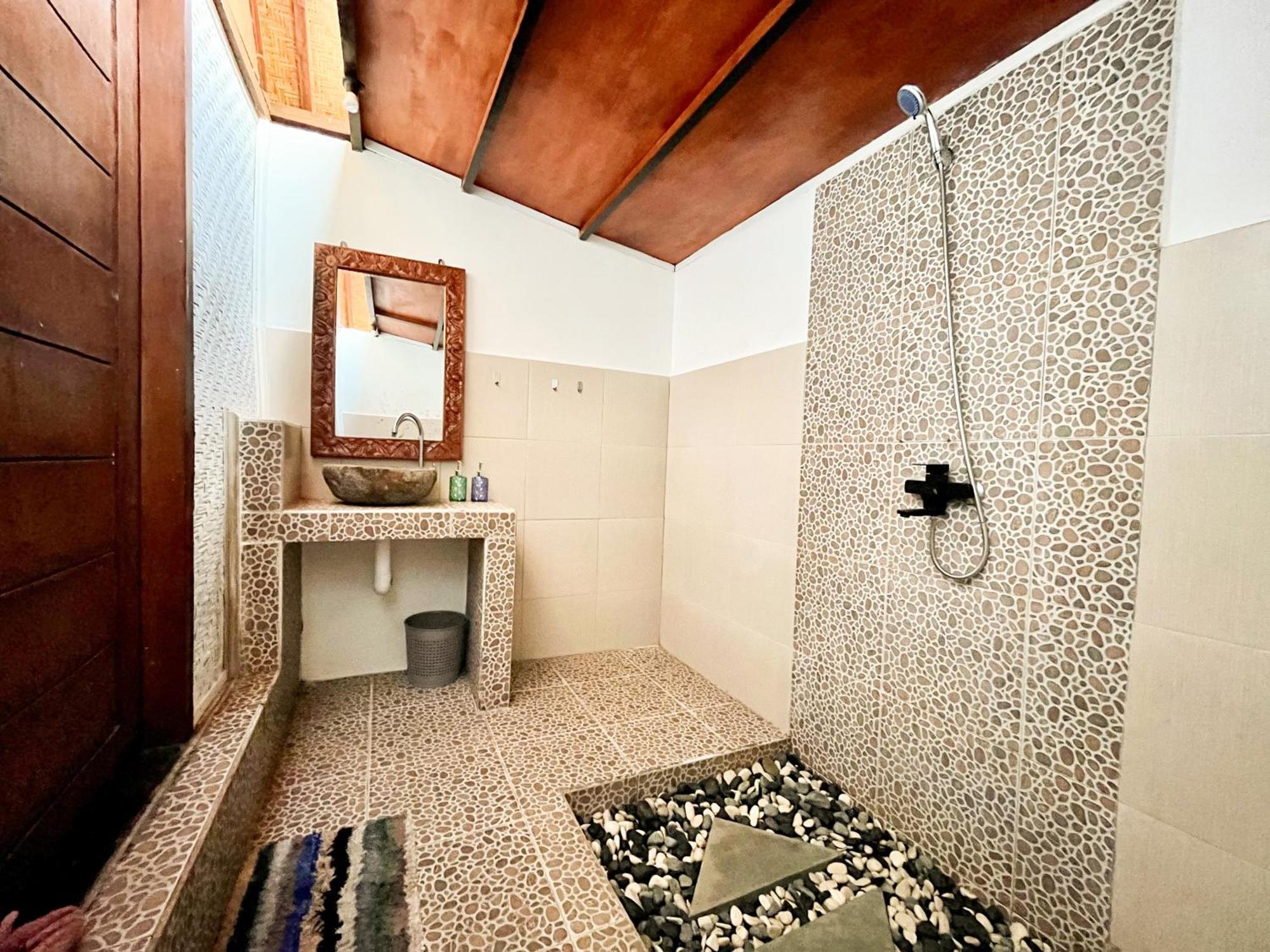 Little Bear Bungalows Gili Islands Exterior photo