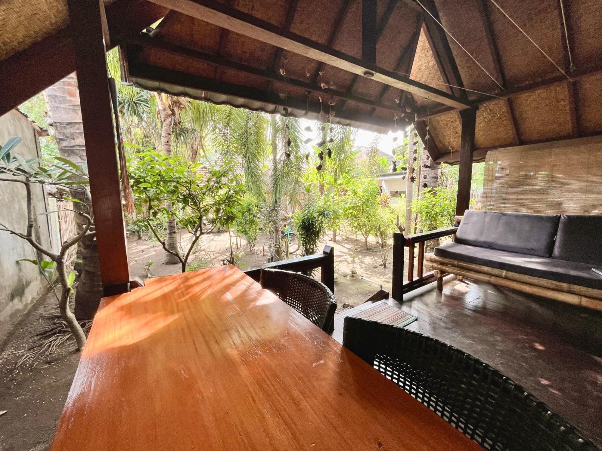 Little Bear Bungalows Gili Islands Exterior photo